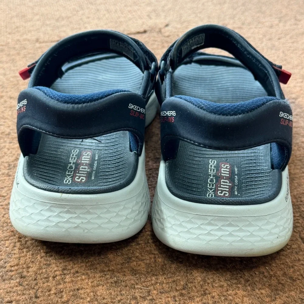 Skechers Hands Free Slip-ins GO WALK 6 Mens Navy Red Sandals 229210 NVRD Size 10
